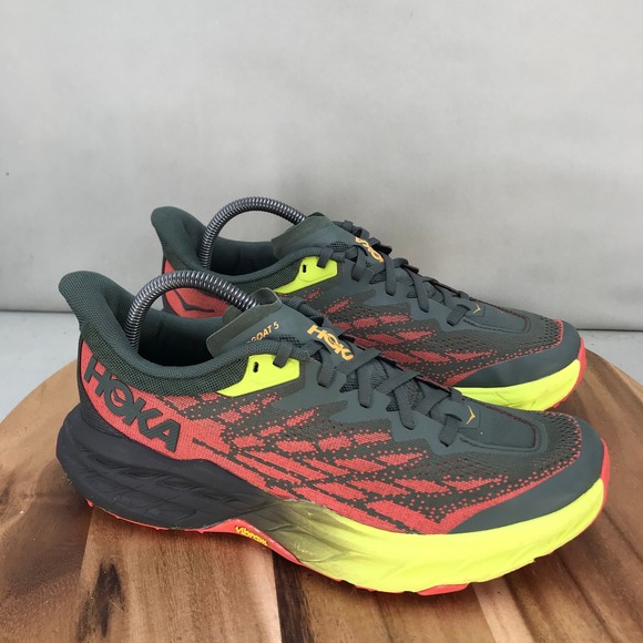 Hoka One One Speedgoat 5 Mens Trail Running Shoes Size 9 D Hiking Outdoor